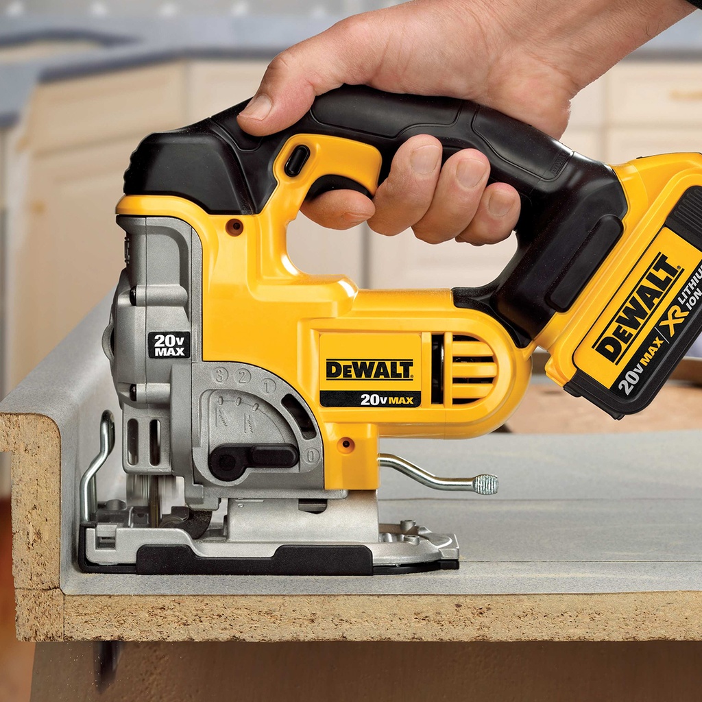 Sierra Caladora 20V Dewalt DCS331B